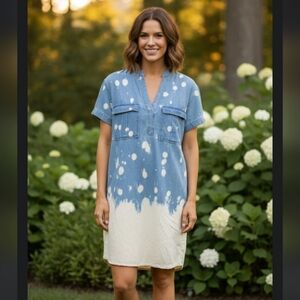 ❤️5/$25 Denim Blue and Cream Denim Dress Has Pockets